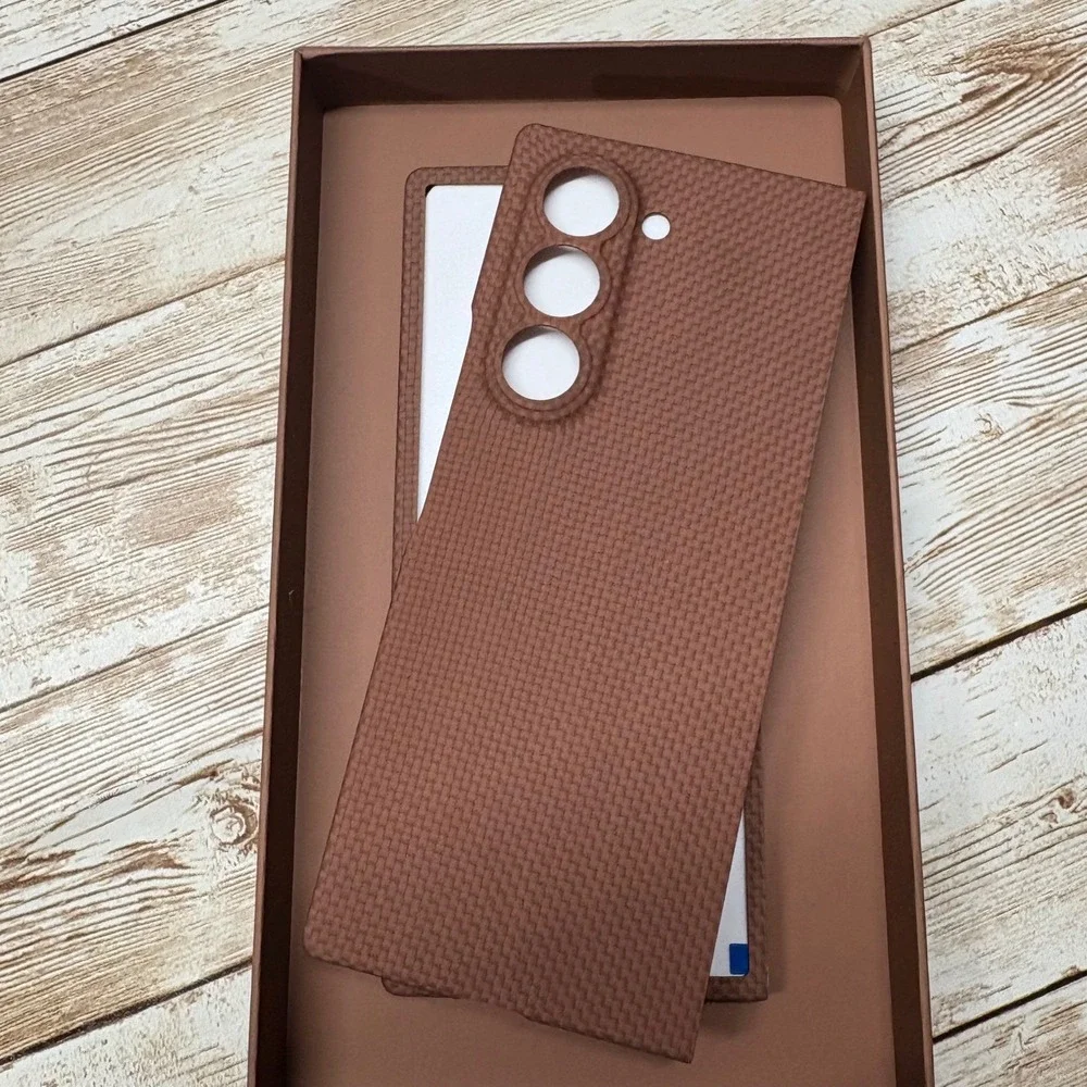 Latercase for Samsung Galaxy Z Fold 6 Coffee Impossibly Thin New open Box